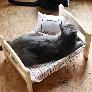 NIB IKEA DUTKIG puppy small dog bed pine wood NEW!